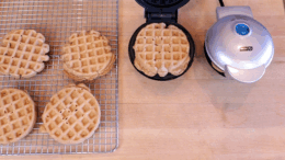 Tej tojásmentes gofri