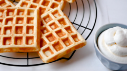 Túrós zabpelyhes gofri